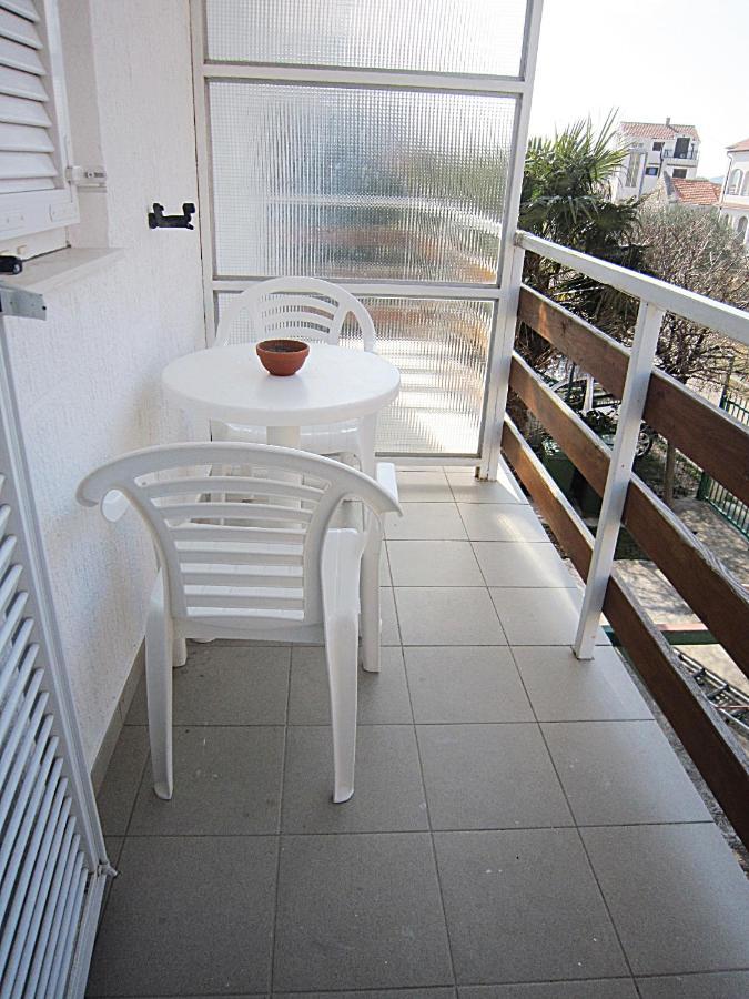 Apartments Neva & Neva Beach House 斯里马 外观 照片